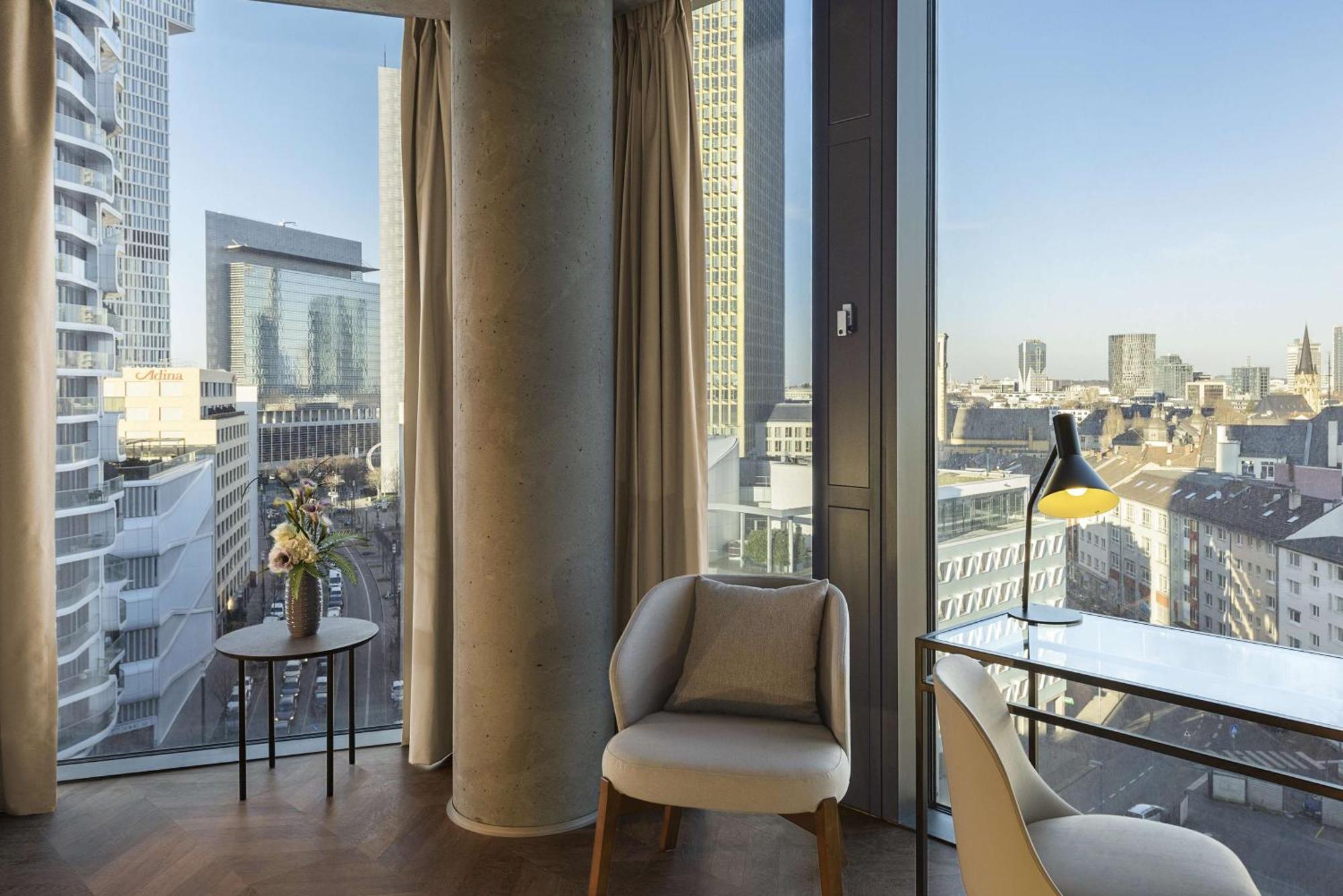 Nh Collection Frankfurt Spin Tower Hotel Frankfurt am Main Exterior photo