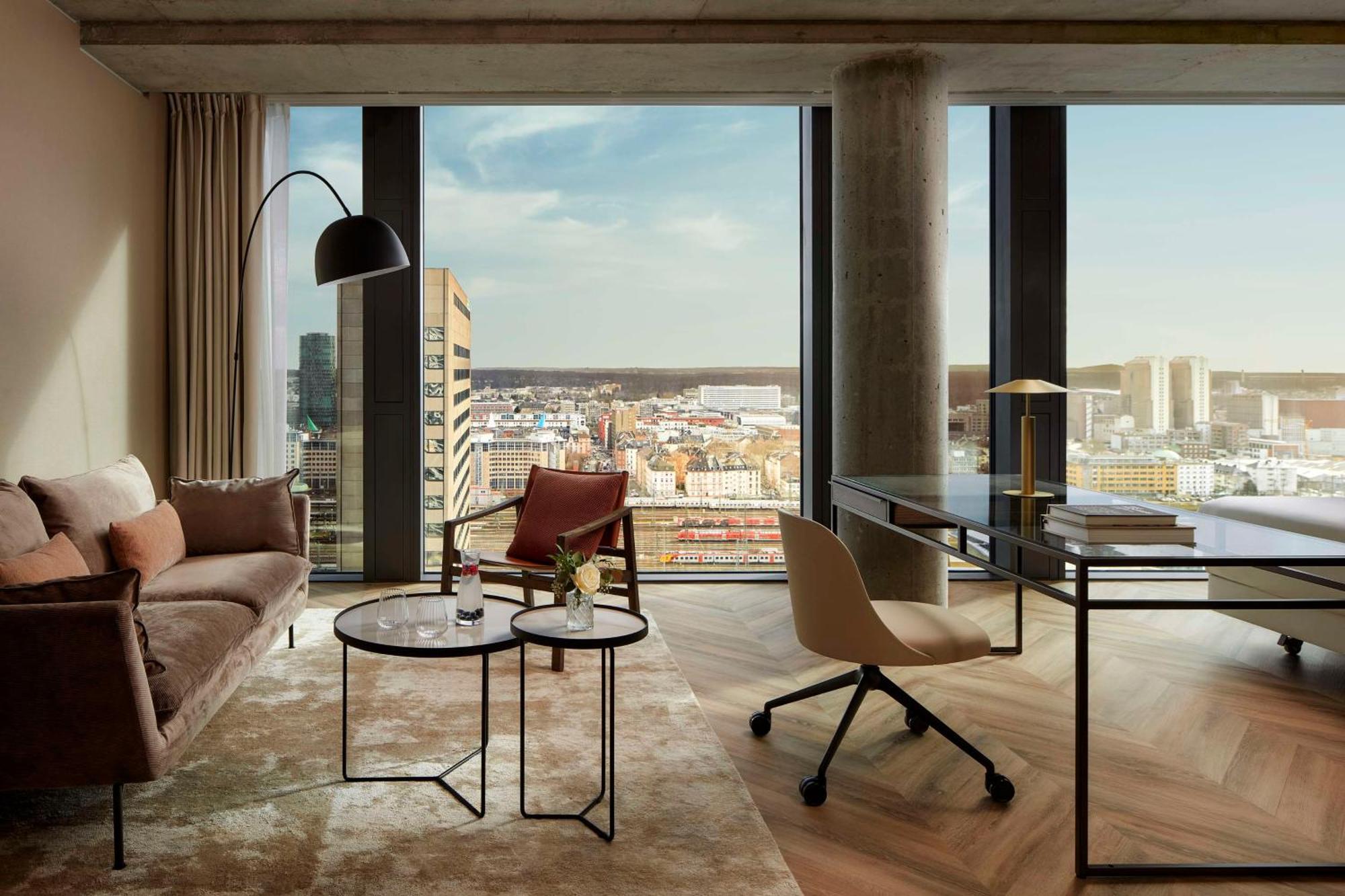 Nh Collection Frankfurt Spin Tower Hotel Frankfurt am Main Exterior photo